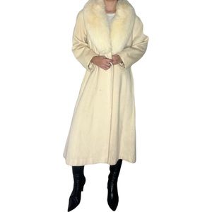 Vintage Faux Fur Ivory Coat